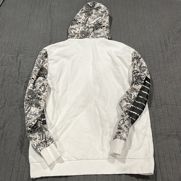 Puma Hooded Sweatshirt - Picture 4 of 5